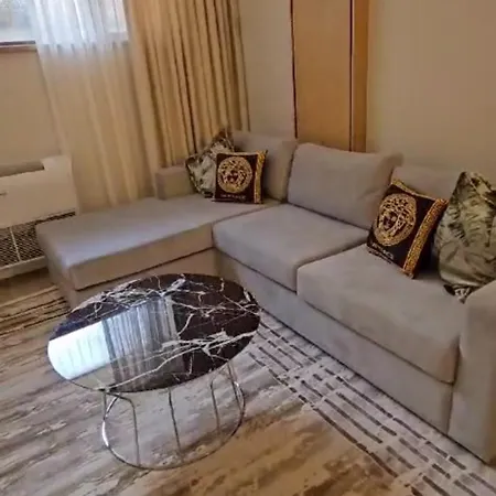 Triadas كورتشي